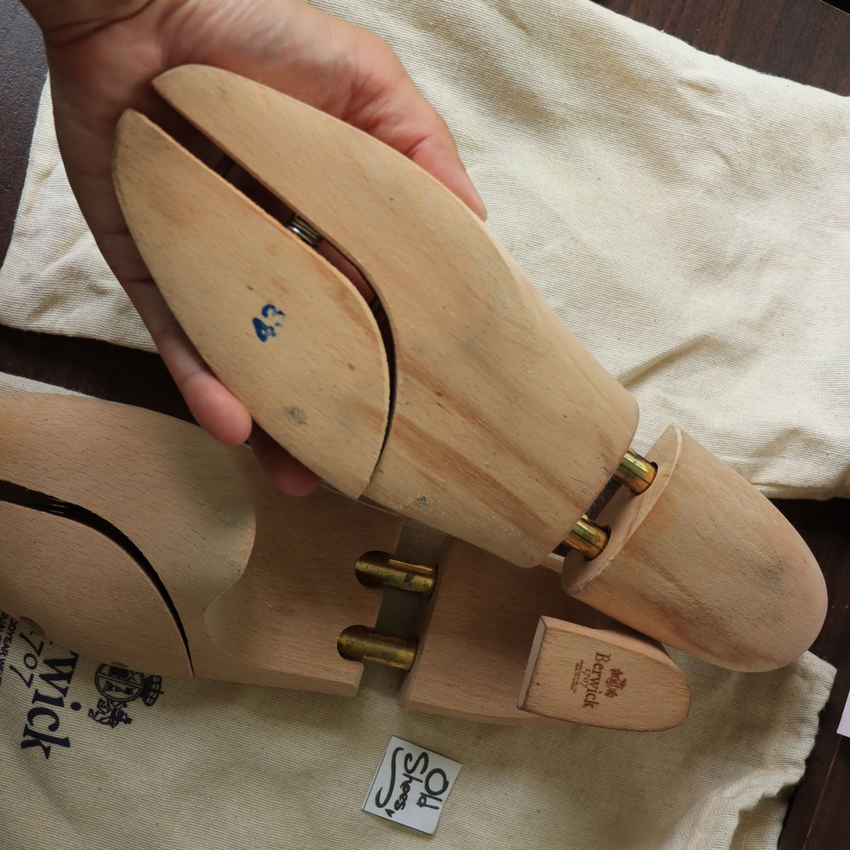 Berwick1707 Shoe Tree Beech Wood Natural (Twin Tube) + ถุงผ้า Berwick 2… รูปที่ 3