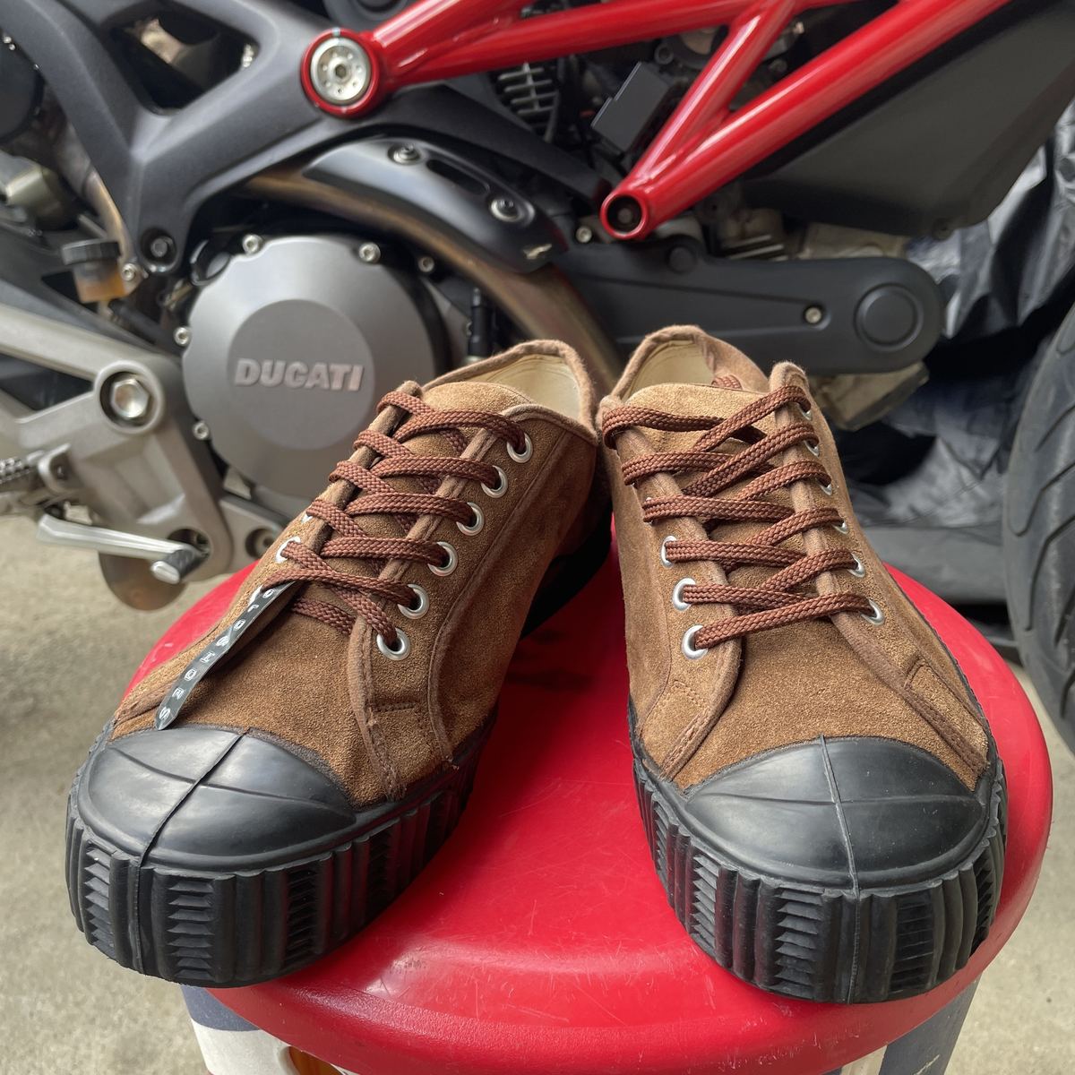 FERN Military Gym Shoes รูปที่ 2