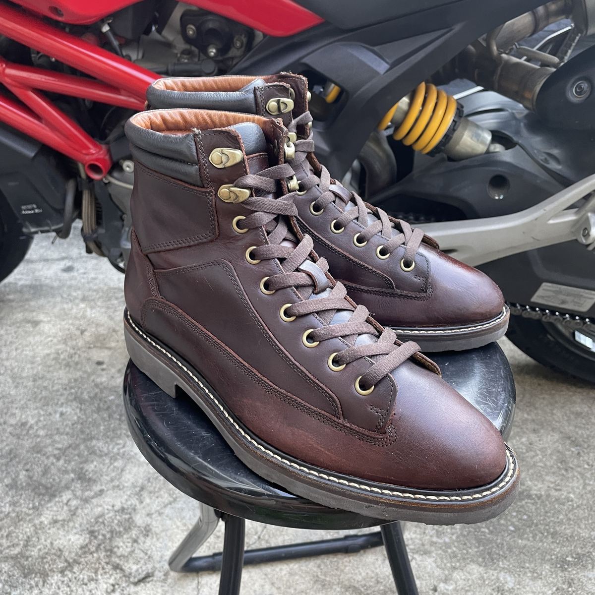 Hawkins Monkey Boots รูปที่ 2