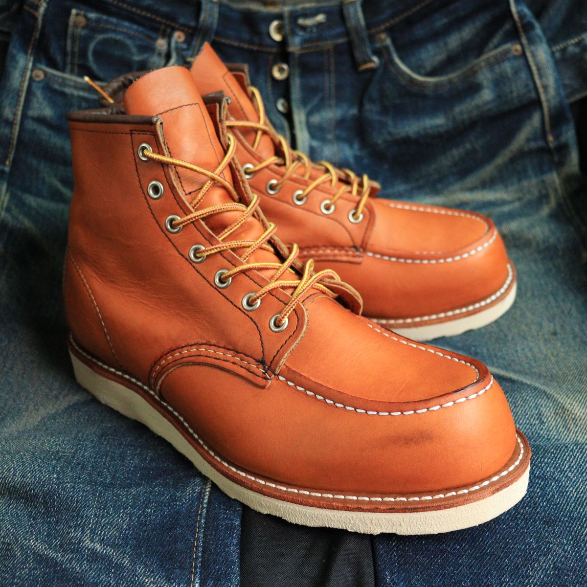 RedWing 875 รูปที่ 2