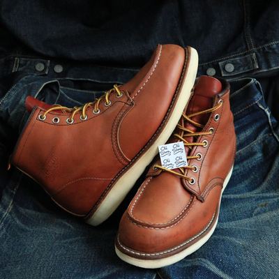 RedWing 8875 Classic Moc Toe 6